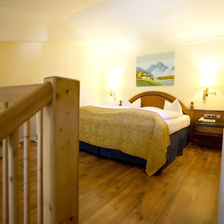 Hotel Riessersee 4*