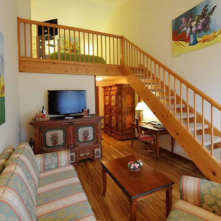 Hotel Riessersee 4*